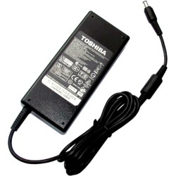 TOSHIBA DC lādētājs (15V 6A 90W)
